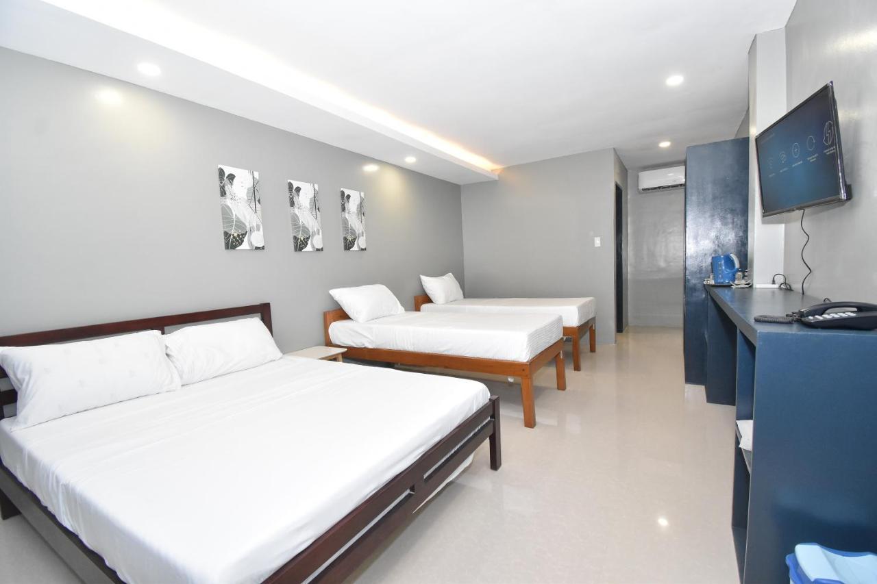 Blue Suites Boracay Balabag  Ruang foto