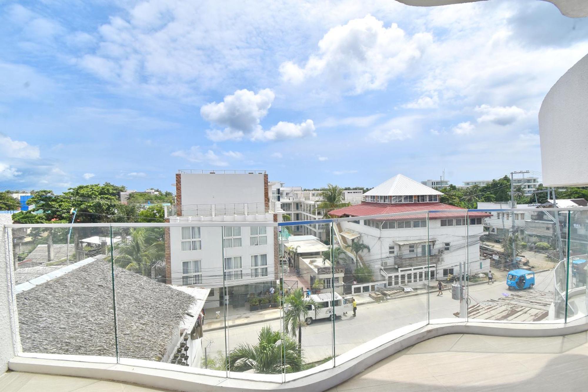 Blue Suites Boracay Balabag  Bagian luar foto